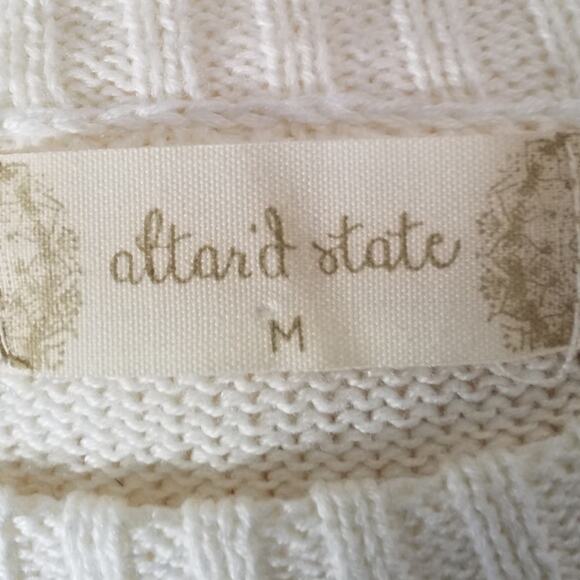 Altar'd State Boho Bell Sleeve Cropped Sweater Sz M - Picture 3 of 7